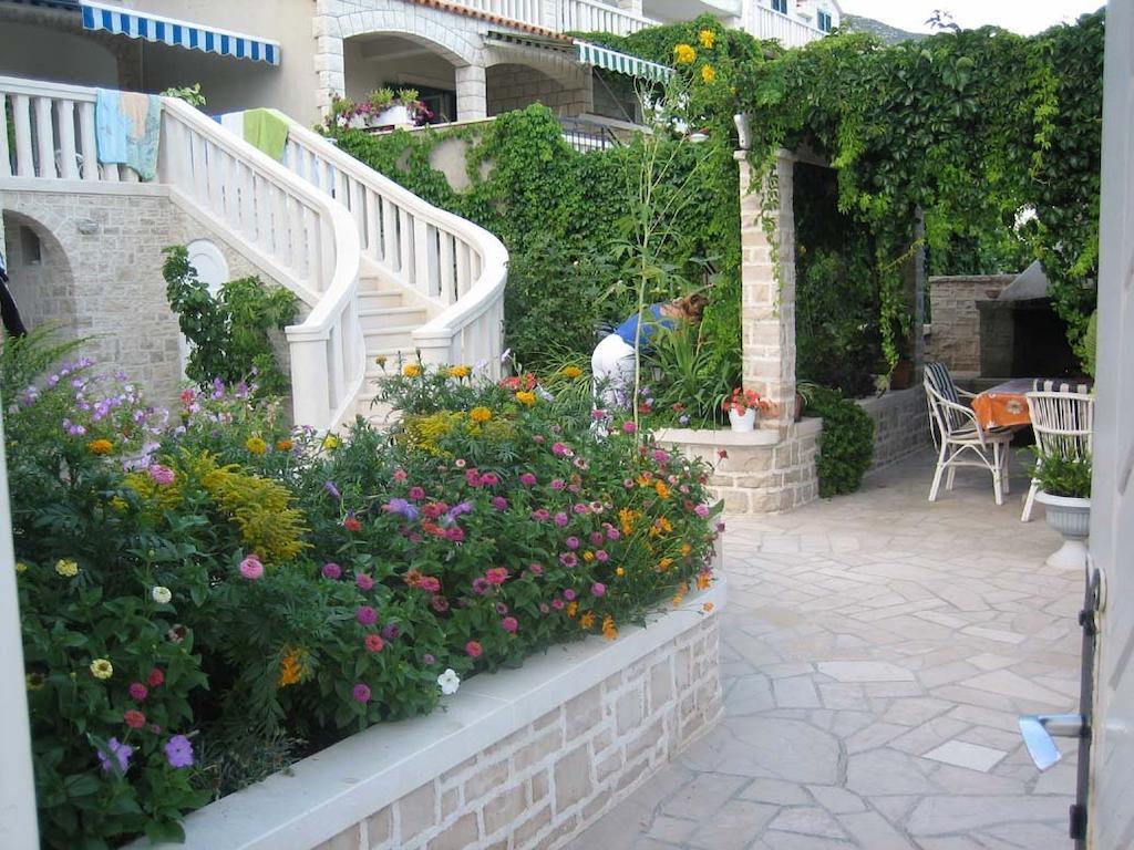 Guest House Meri Bol Esterno foto